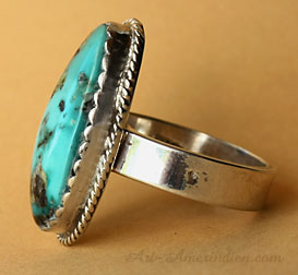 Sterling siver and genuine american turquoise south western America ring