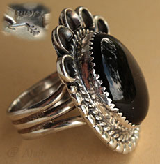 Onyx and sterling silver South western native american style ring hand made by american artist Kay Johnson