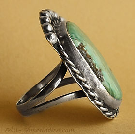 A green turquoise is serrated on this Navajo Indian ring