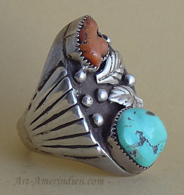 Navajo Native american indian men's ring, made from sterling silver, turquoise and coral