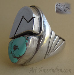 Modernist Navajo ring, american native indian jewelry hallmarked A BJ Navajo