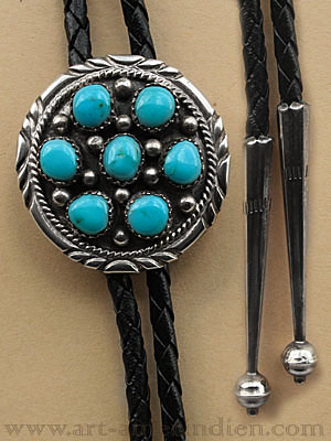 Bolo Tie amérindien Navajo, bolotie western country en argent, 7 turquoises serties, symboles ethniques amérindiens