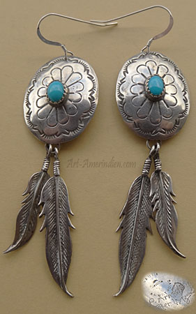 Boucles d'oreilles Navajo, concha en argent avec turquoise et plumes