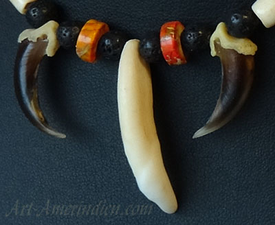 Indian tribal choker necklace with buffalo bone beads, coyote claws and tooth